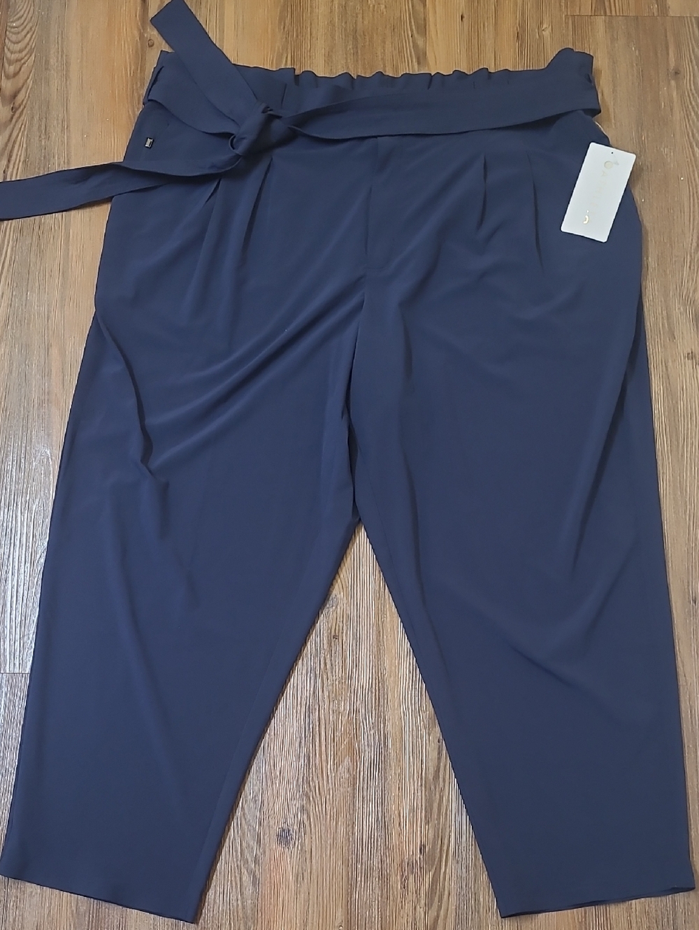 Athleta Navy Cropped Paperbag Tie Waist Pants